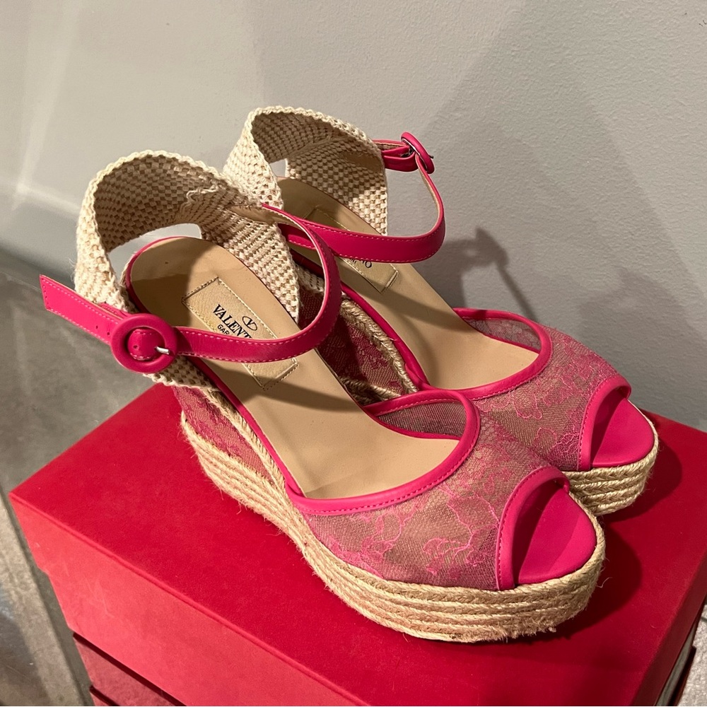 Valentino Hot Pink Lace And Mesh Espadrille Platform Wedge Sandals Size 37.5 - Picture 5 of 7